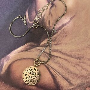 Lois Hill Silver Filigree Pendant Necklace